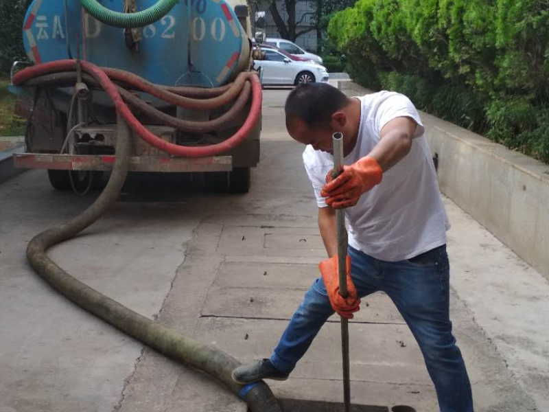 科技六路甘家寨高新路唐延路专业马桶疏通 主管道疏通